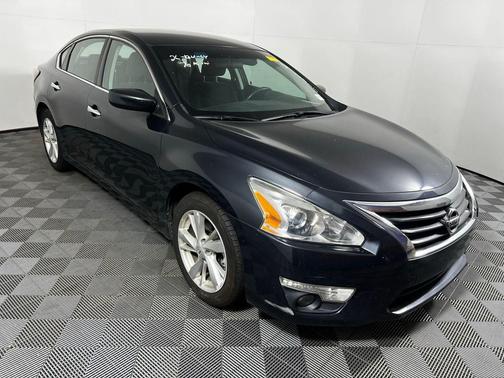 2014 Nissan Altima 2.5 SV