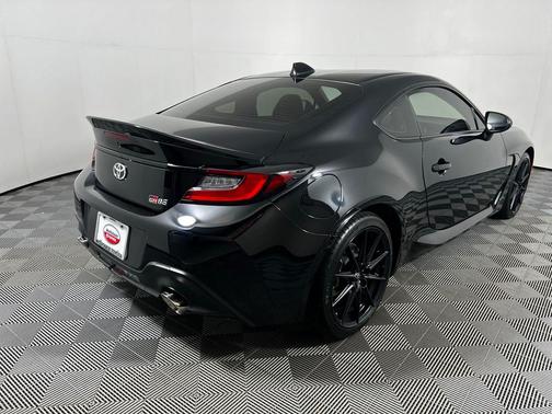 2023 Toyota GR86 Premium