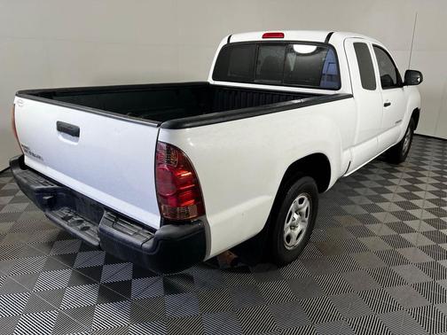 Super White 2015 Toyota Tacoma Base