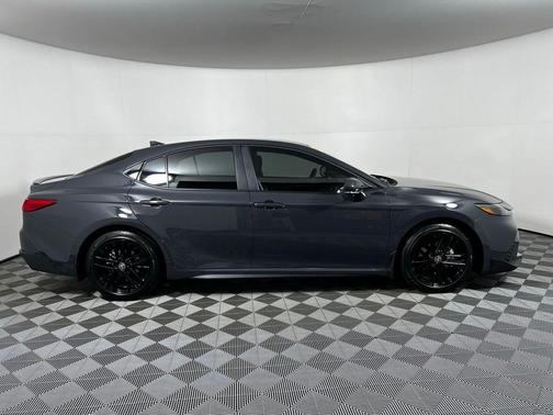 Underground 2026 Toyota Camry SE