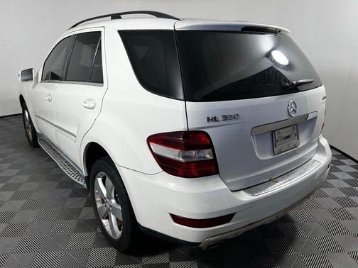 2011 Mercedes-Benz M-Class 4MATIC