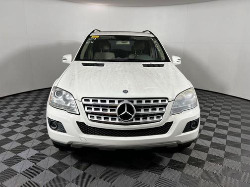 2011 Mercedes-Benz M-Class 4MATIC