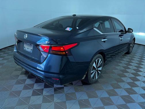 Storm Blue Metallic 2022 Nissan Altima 2.5 SV