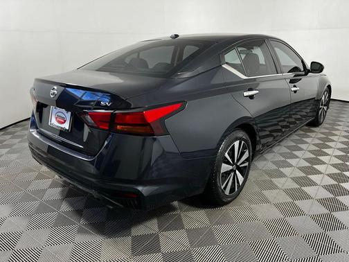 Storm Blue Metallic 2022 Nissan Altima 2.5 SV