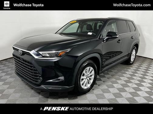 Midnight Black Metallic 2025 Toyota Grand Highlander XLE