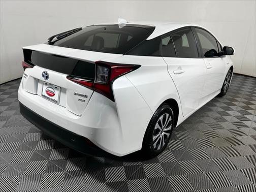 2021 Toyota Prius XLE