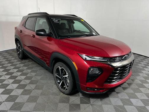 Scarlet Red Metallic 2021 Chevrolet Trailblazer RS