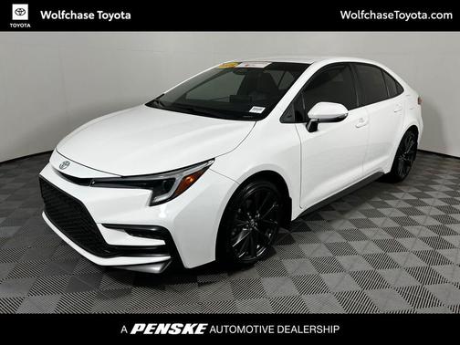 2025 Toyota Corolla SE