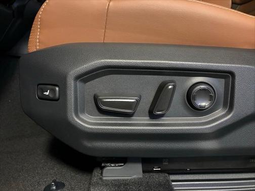 2025 Toyota Tundra Hybrid 1794 Edition