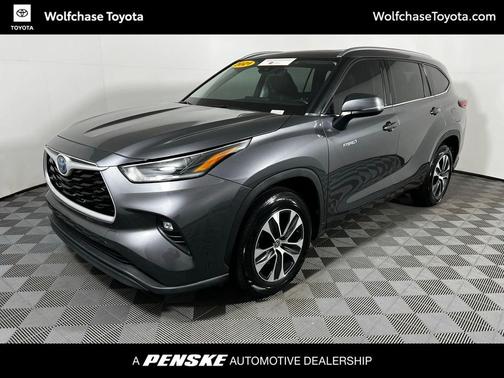 2021 Toyota Highlander Hybrid XLE
