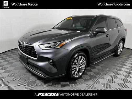 2024 Toyota Highlander Platinum