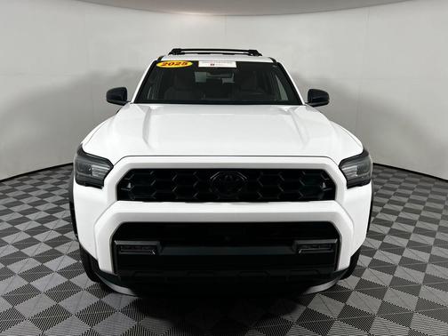 2025 Toyota 4Runner TRD Off Road