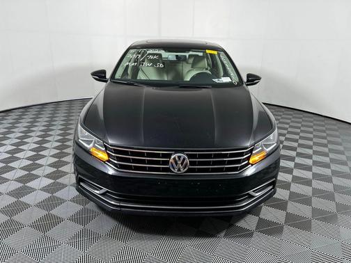 2019 Volkswagen Passat 2.0T Wolfsburg Edition