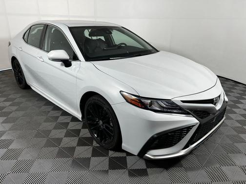 Ice Edge 2024 Toyota Camry XSE