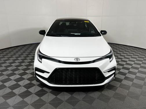 Ice Cap/Midnight Black Metallic 2025 Toyota Corolla FX