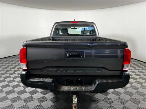 2017 Toyota Tacoma SR