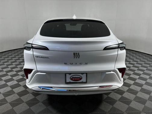 2025 Buick Envista Avenir FWD