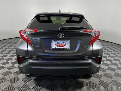 2021 Toyota C-HR LE