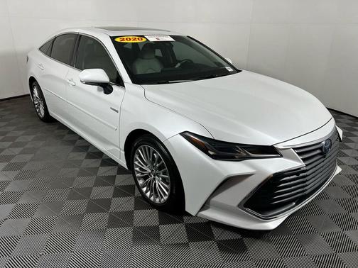 2020 Toyota Avalon Hybrid Limited