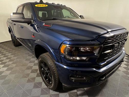 2022 RAM 2500 Limited Crew Cab 4x4 6'4' Box