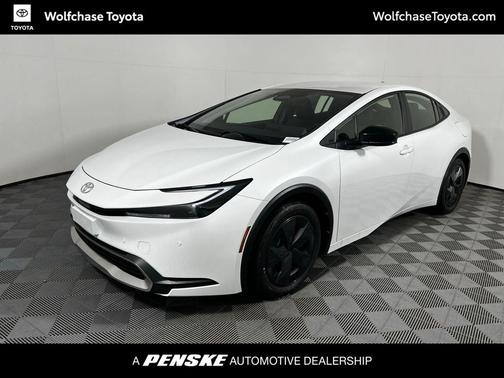 2026 Toyota Prius Plug-In Hybrid SE