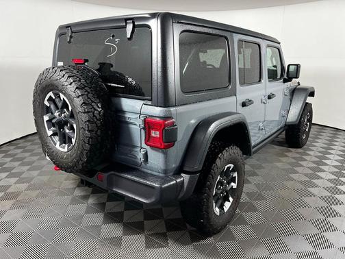 Anvil Clearcoat 2025 Jeep Wrangler Rubicon
