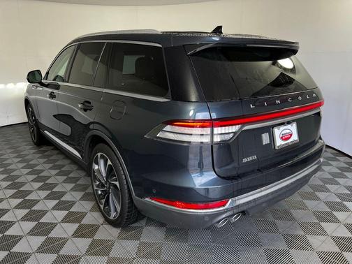FLIGHT BLUE MET CC 2023 Lincoln Aviator Reserve AWD