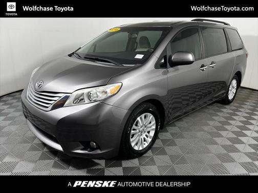 2016 Toyota Sienna XLE
