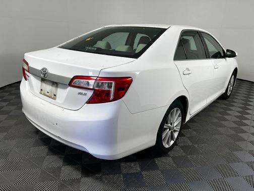 2014 Toyota Camry XLE