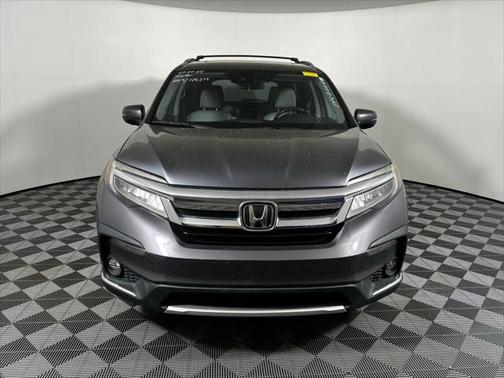2019 Honda Pilot Touring 8-Passenger