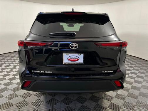 2026 Toyota Highlander XLE