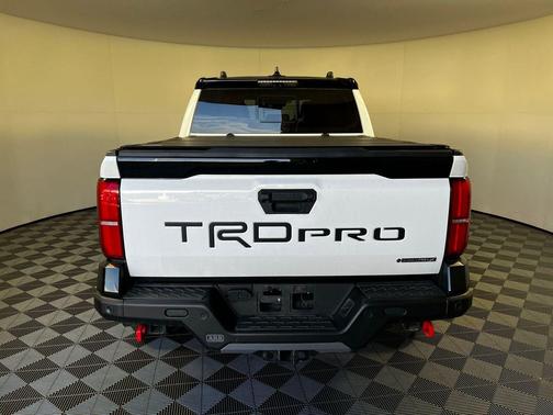 2025 Toyota Tacoma Hybrid TRD Pro