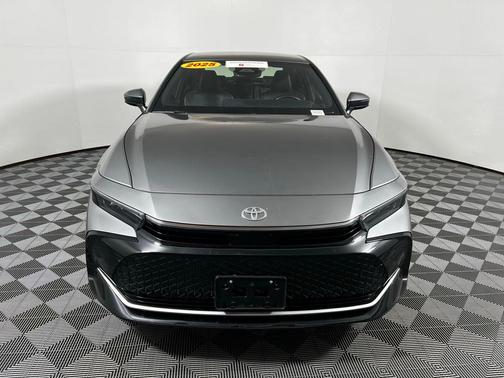 2025 Toyota Crown XLE