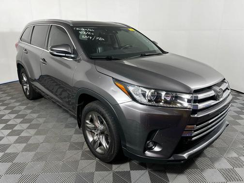 Predawn Gray Mica 2019 Toyota Highlander Limited Platinum
