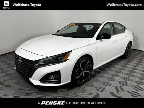 2024 Nissan Altima SR FWD