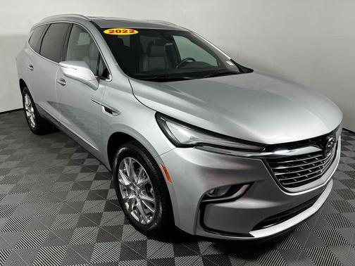 2022 Buick Enclave FWD Essence