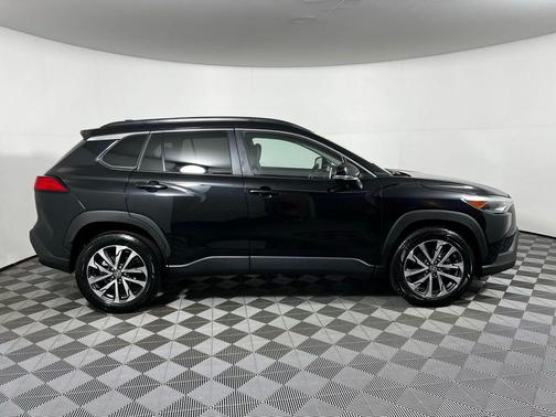 Jet Black 2025 Toyota Corolla Cross XLE