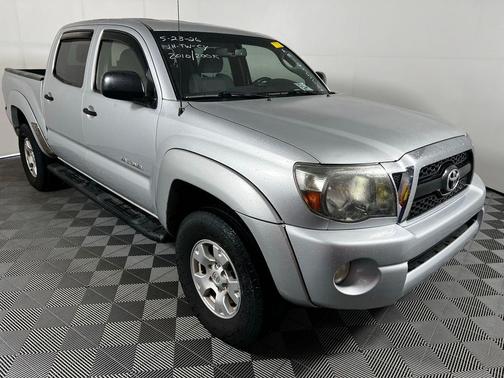 Silver Streak Mica 2010 Toyota Tacoma PreRunner