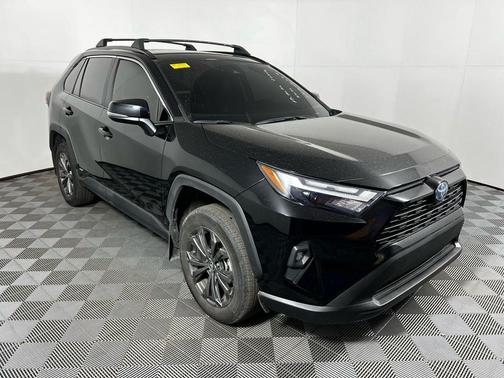 2024 Toyota RAV4 Hybrid XLE Premium