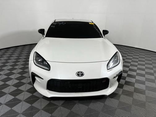 2022 Toyota GR86 Premium