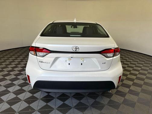 Wind Chill Pearl 2026 Toyota Corolla LE