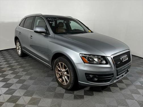 2011 Audi Q5 Premium Plus