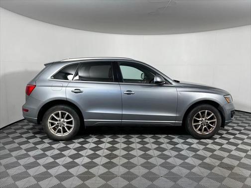 2011 Audi Q5 Premium Plus