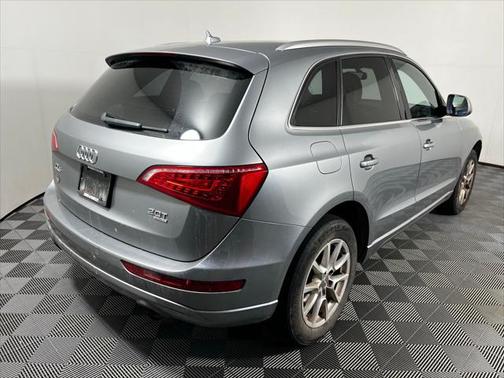 2011 Audi Q5 Premium Plus