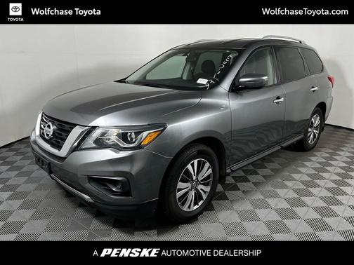 2019 Nissan Pathfinder S
