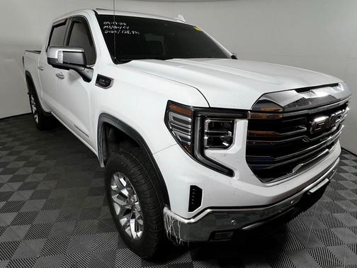 2022 GMC Sierra 1500 SLT
