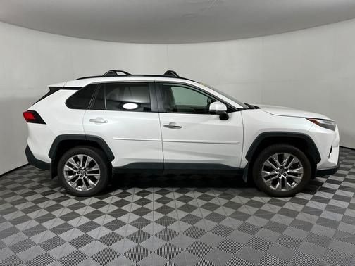 2023 Toyota RAV4 Limited