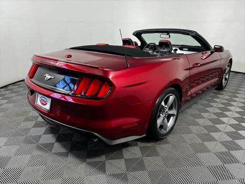 2016 Ford Mustang EcoBoost Premium