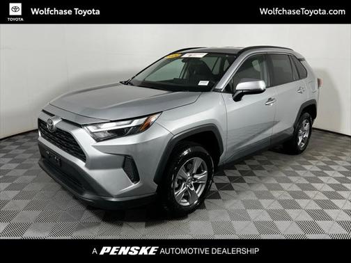 2022 Toyota RAV4 XLE