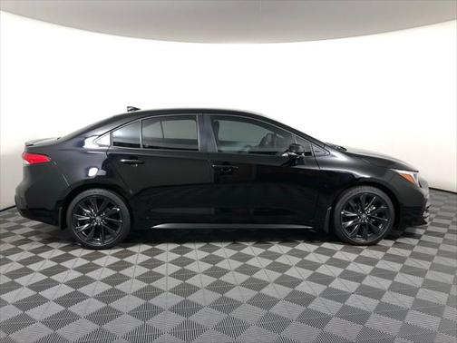 2025 Toyota Corolla Hybrid SE